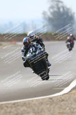 media/Sep-20-2025-TrackDaz (Sat) [[27f0cde673]]/C Group/240pm (Turn 9)/